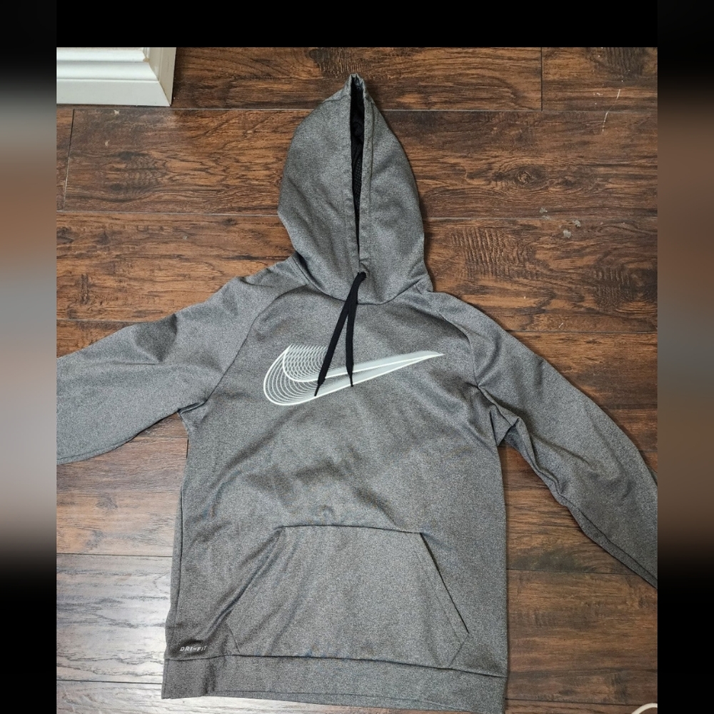 Nike sweater